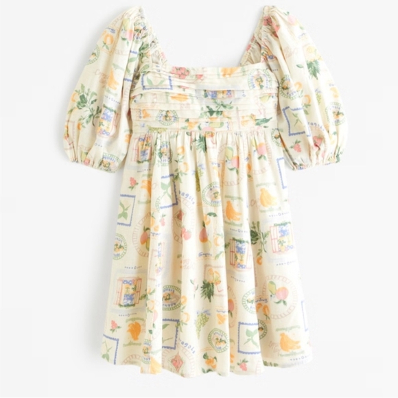 Abercrombie & Fitch Dresses & Skirts - Abercrombie & Fitch Floral Print Mini Dress